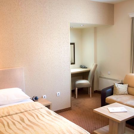 Philia Hotel Podgorica Kültér fotó
